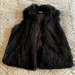 🐻 XS Grey Faux Fur Vest 🐻